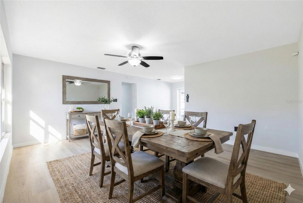 1401 Moselle Avenue, Orlando, FL 32807 Photo