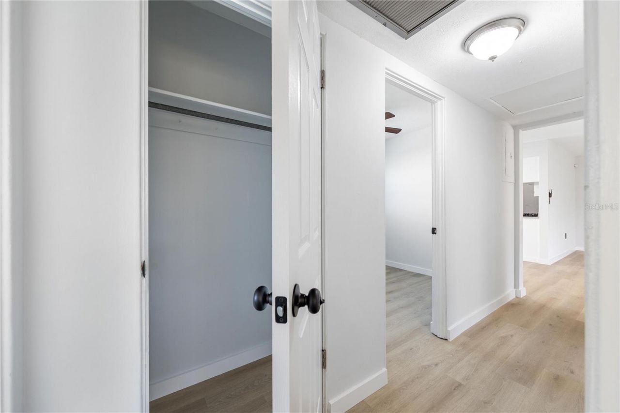 1401 Moselle Avenue, Orlando, FL 32807 Photo