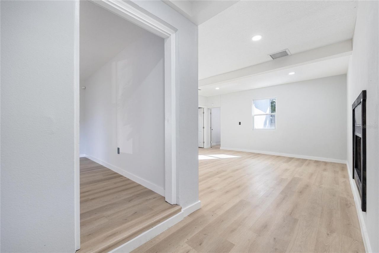 1401 Moselle Avenue, Orlando, FL 32807 Photo