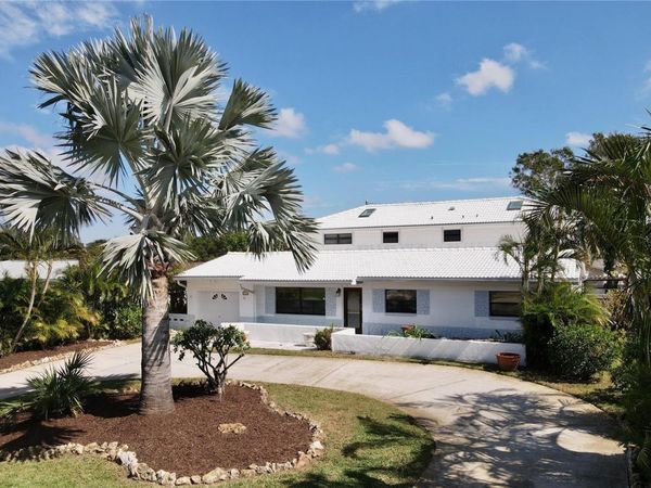 2945 68TH STREET N, ST PETERSBURG, FL 33710