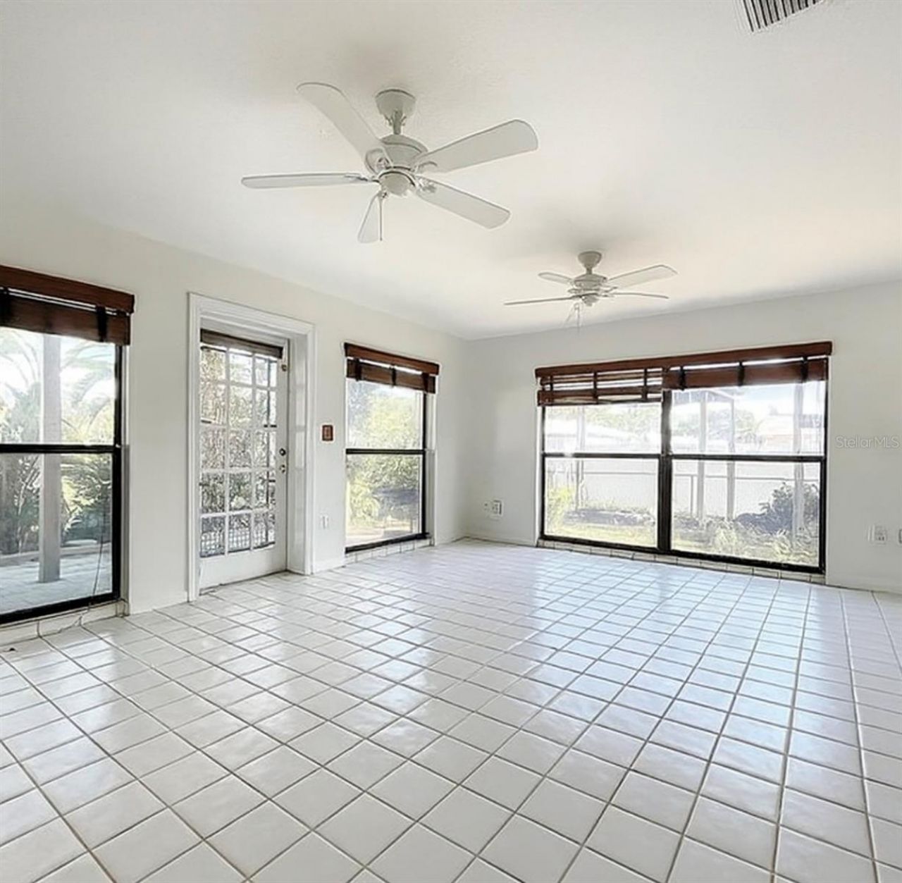 2945 68th Street N, Saint Petersburg, FL 33710 Photo