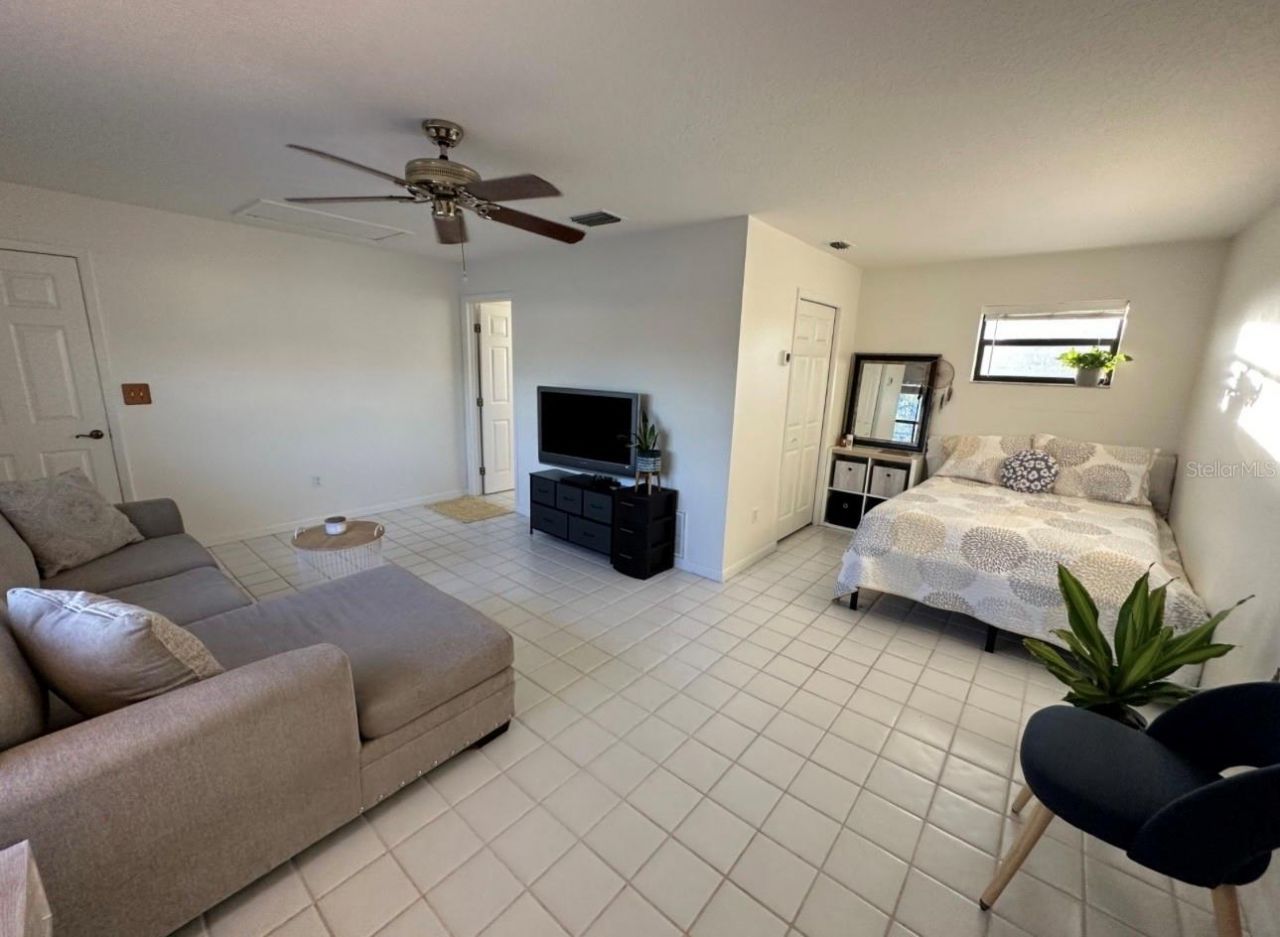 2945 68th Street N, Saint Petersburg, FL 33710 Photo