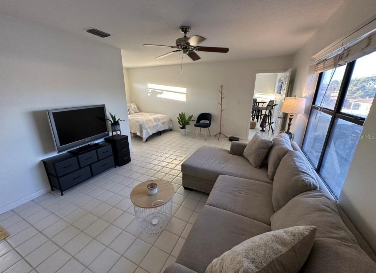 2945 68th Street N, Saint Petersburg, FL 33710 Photo