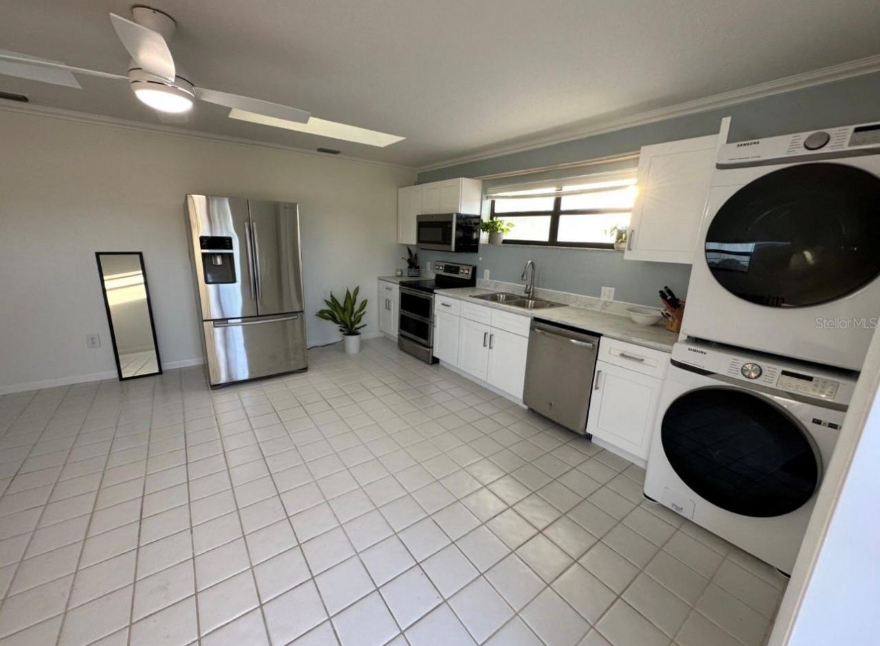 2945 68th Street N, Saint Petersburg, FL 33710 Photo