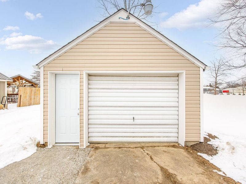 424 Hoopengarner Street, Wapakoneta, OH 45895 Photo 6