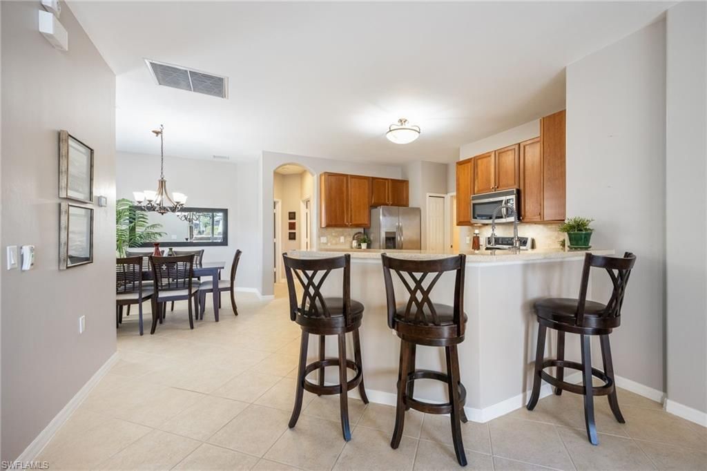 10611 Camarelle Cir, Fort Myers, FL 33913 Photo