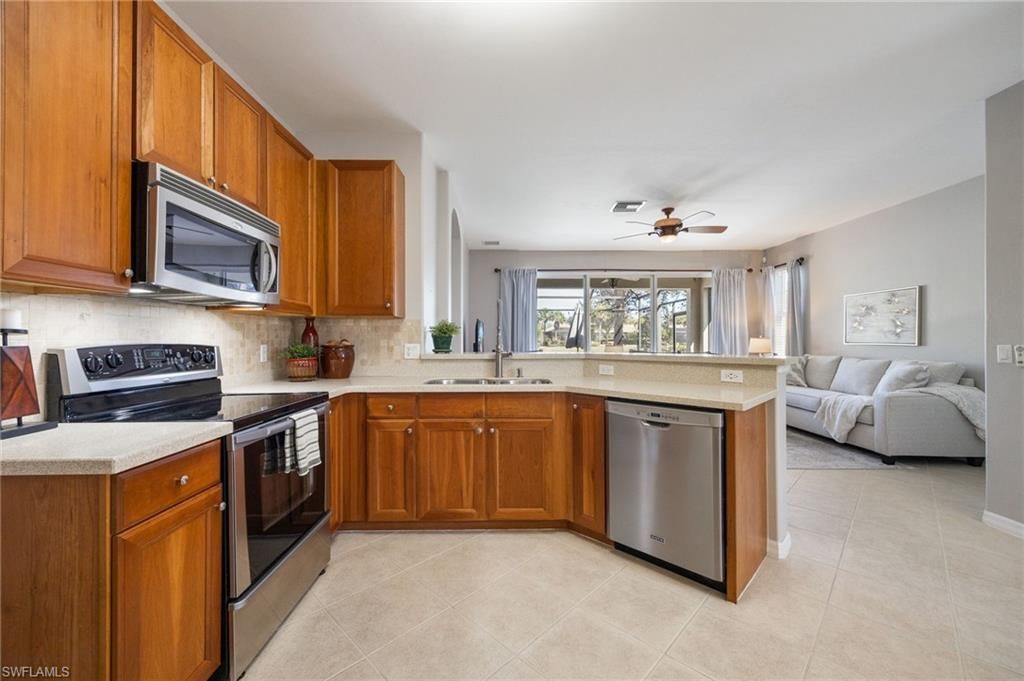 10611 Camarelle Cir, Fort Myers, FL 33913 Photo