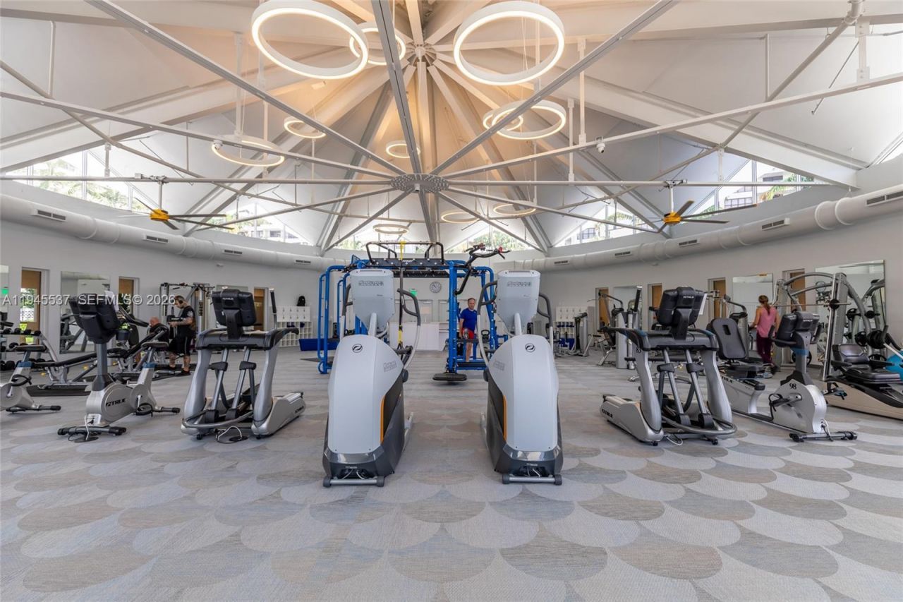 600 Three Islands Blvd , Unit 212, Hallandale Beach, FL 33009 Photo