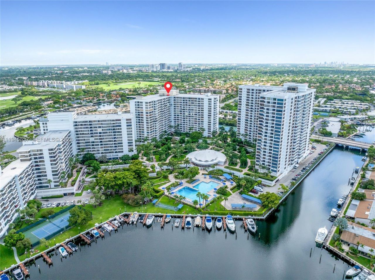 600 Three Islands Blvd , Unit 212, Hallandale Beach, FL 33009 Photo