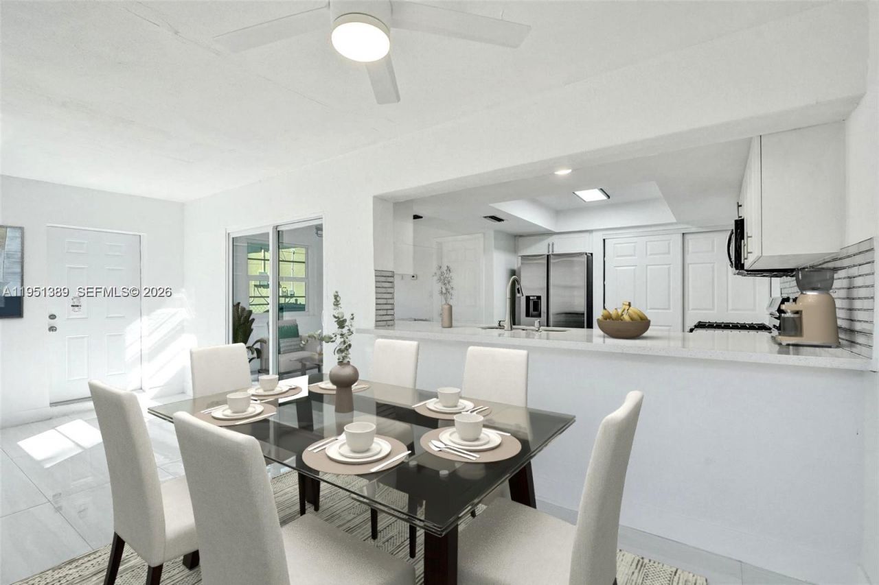 8436 Southampton Dr, Miramar, FL 33025 Photo