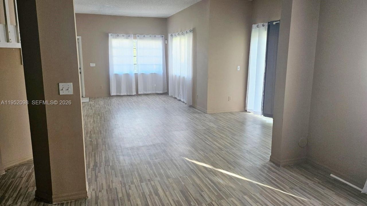 10161 SW 21st St, Miramar, FL 33025 Photo