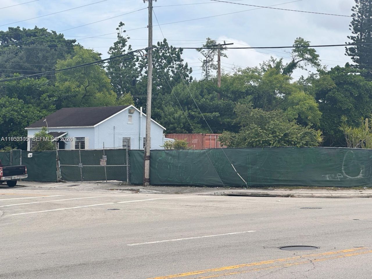 1630 NW 51st St , Miami, FL 33142 Photo