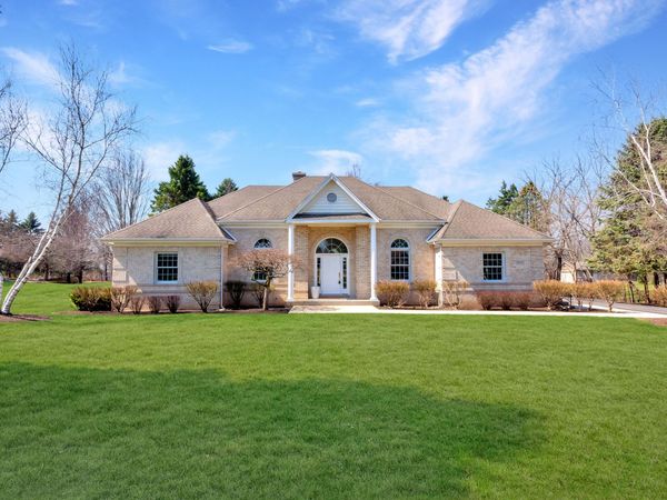 8950 371st Ave, Randall, WI 53181