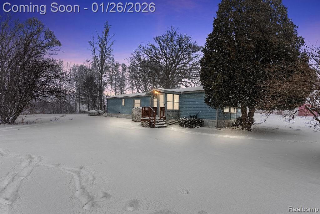 5246 Nicholson Road, Handy Township, MI 48836 Main Photo
