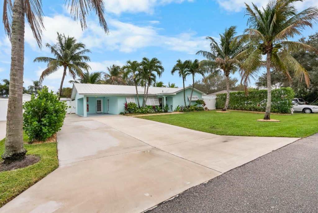1521 Venus Avenue, Jupiter, FL 33469 Photo