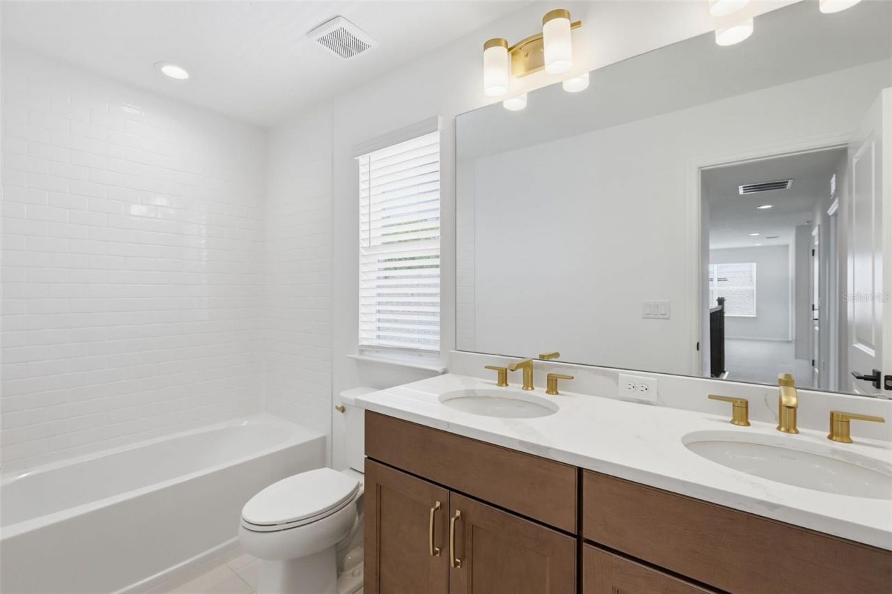 203 Woodgrove Drive, Orlando, FL 32825 Photo