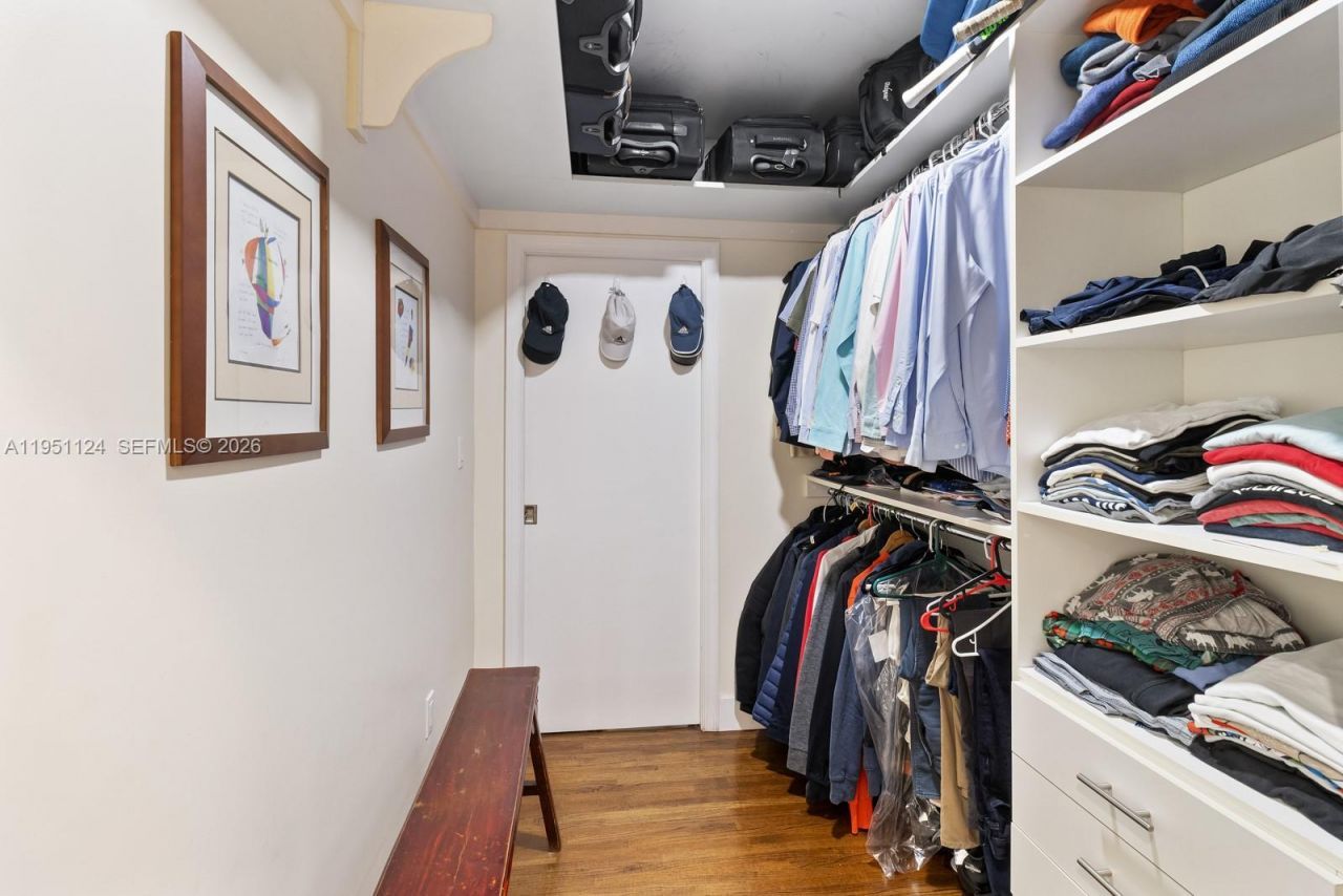 5601 Maggiore St, Coral Gables, FL 33146 Photo