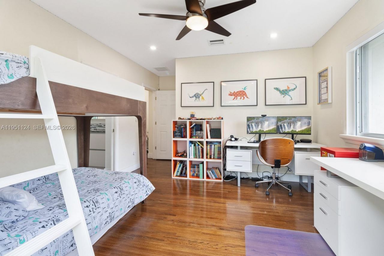 5601 Maggiore St, Coral Gables, FL 33146 Photo