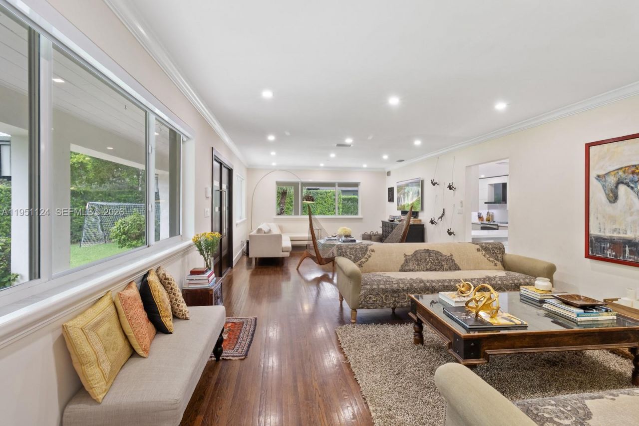 5601 Maggiore St, Coral Gables, FL 33146 Photo