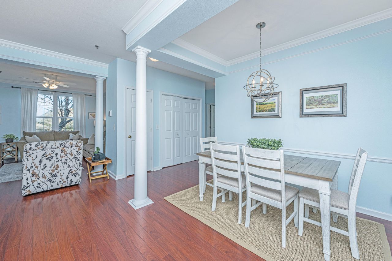 2126 Telfair Way Photo 11