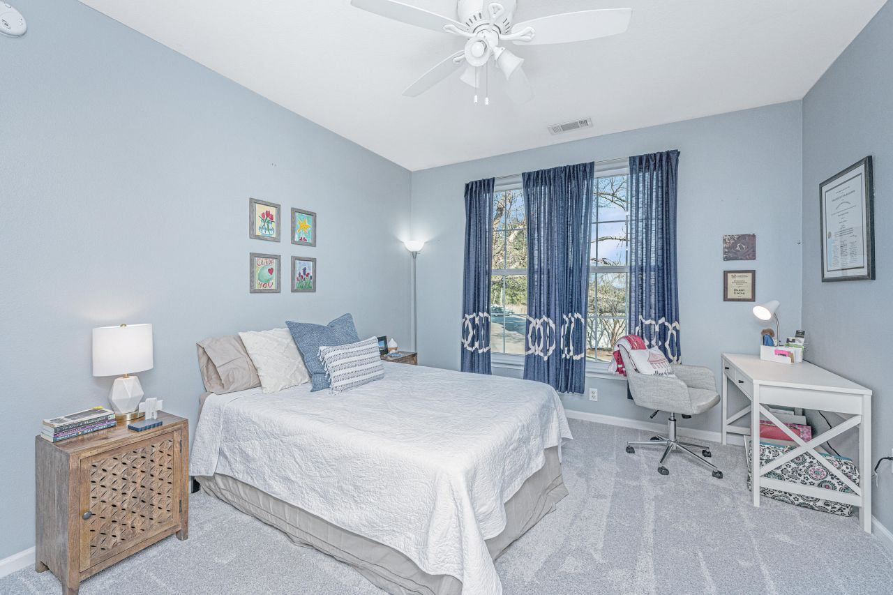 2126 Telfair Way Photo 23