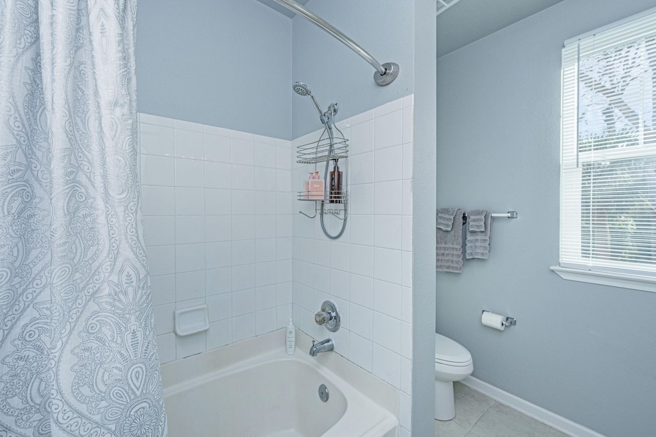 2126 Telfair Way Photo 27