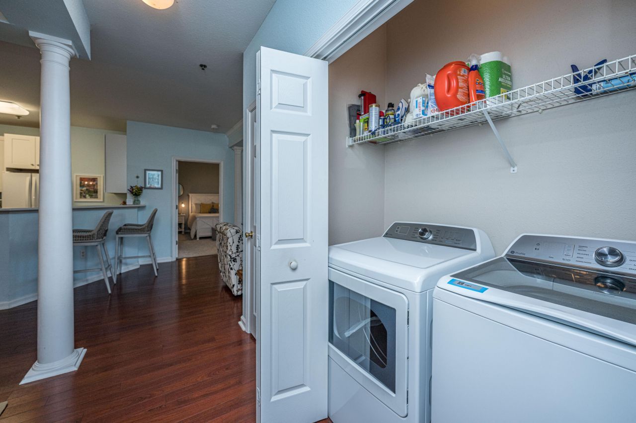 2126 Telfair Way Photo 31