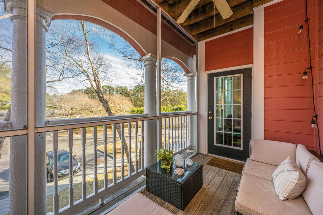 2126 Telfair Way Photo 34