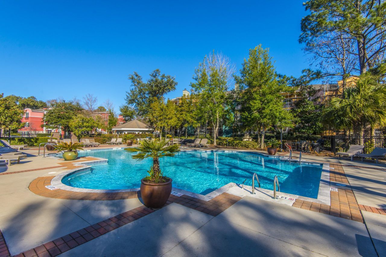 2126 Telfair Way Photo 39