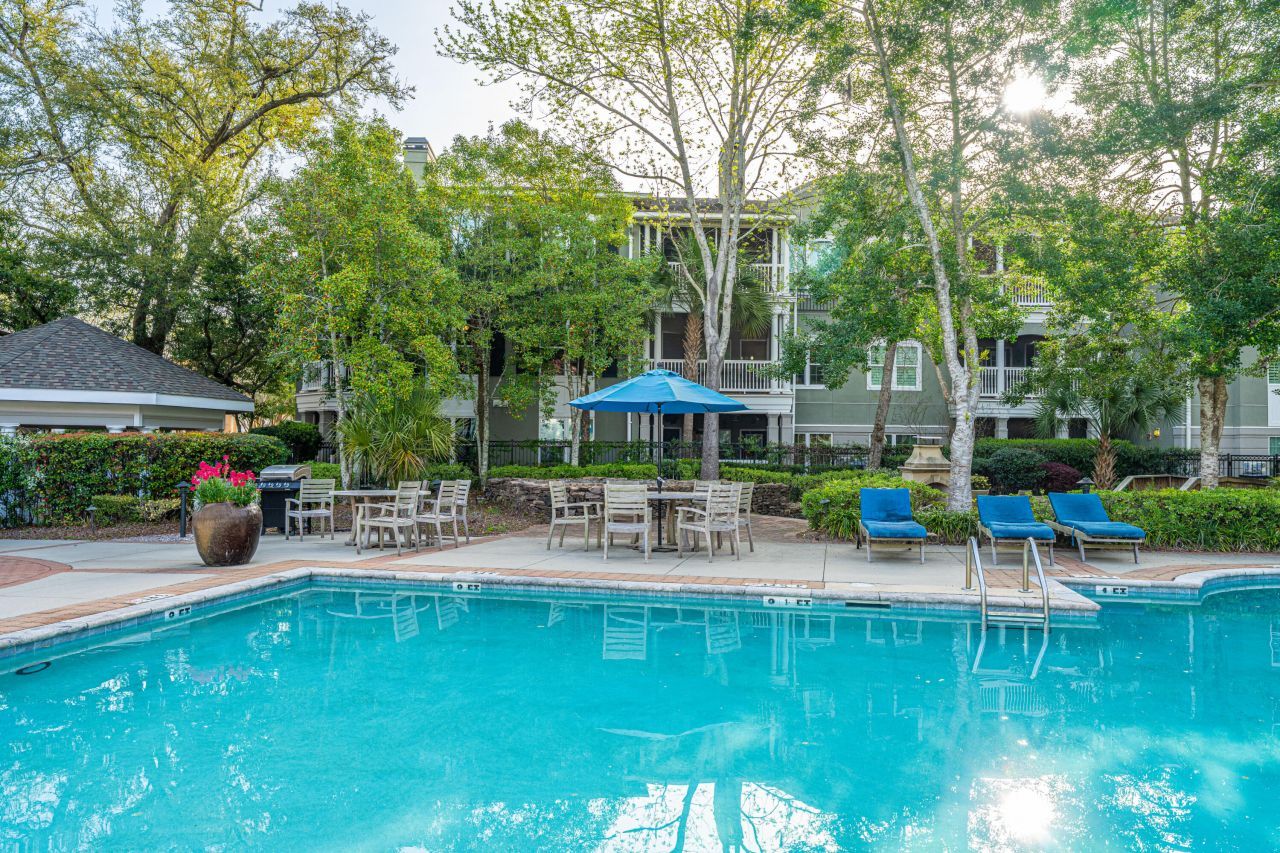 2126 Telfair Way Photo 40