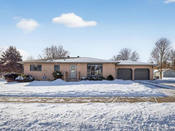 302 Cross Street, Lake City, MN 55041