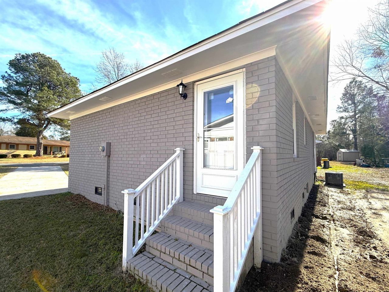 532 Palm Circle  Photo 23