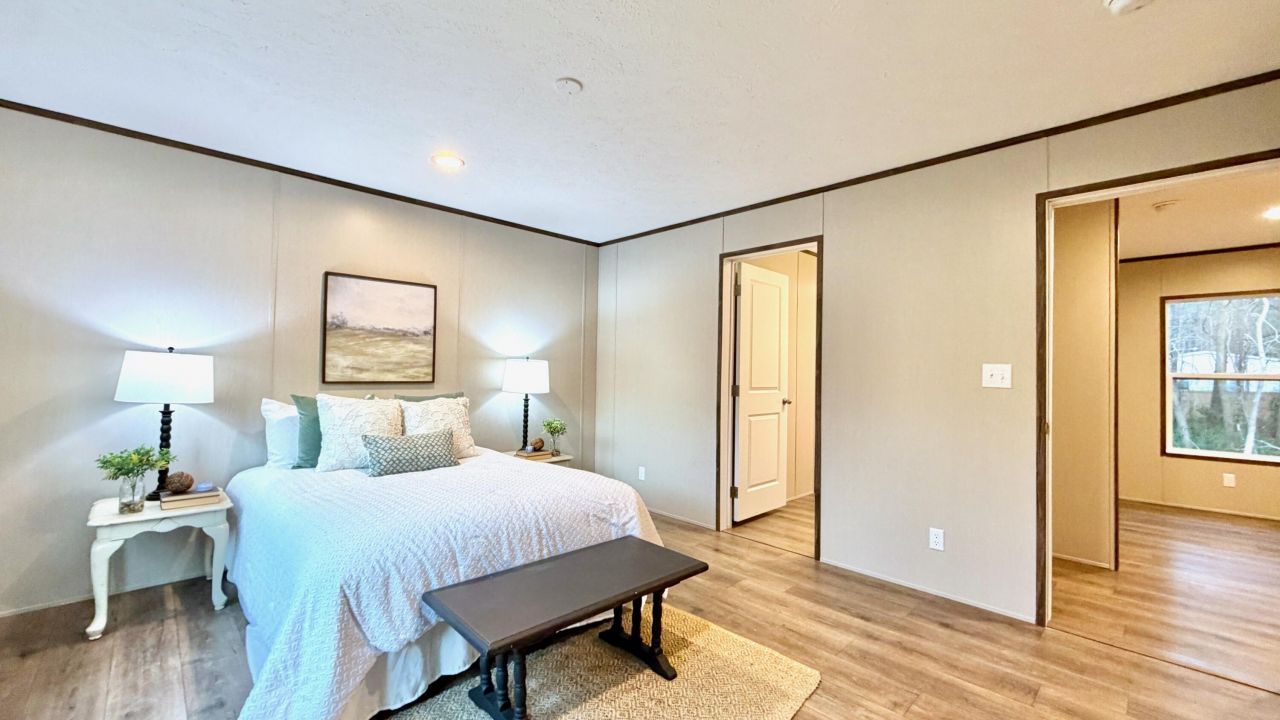 1036 Merell Avenue Photo 10