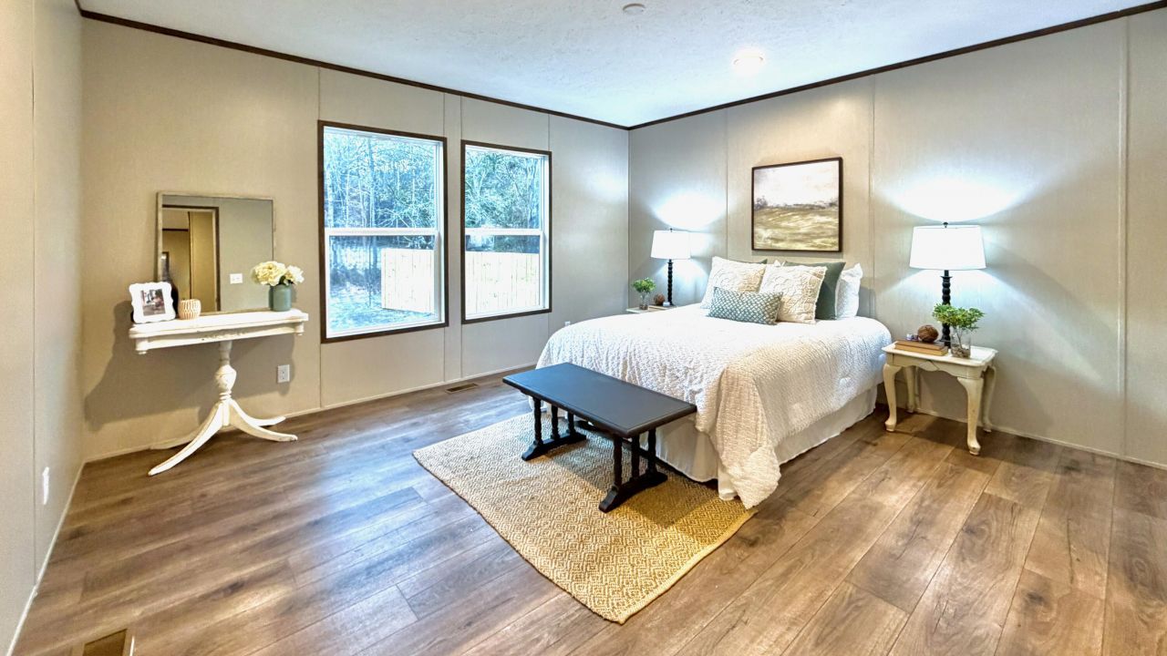 1036 Merell Avenue Photo 9