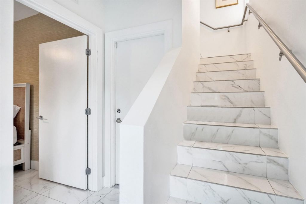 1371 N Ocean Boulevard, Pompano Beach, FL 33062 Photo