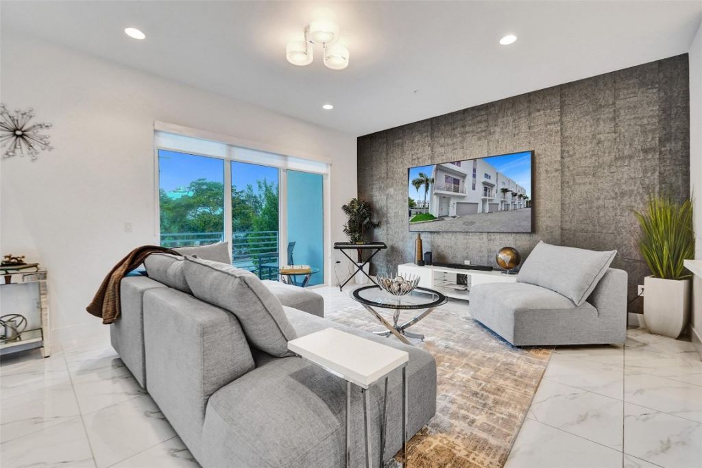 1371 N Ocean Boulevard, Pompano Beach, FL 33062 Photo