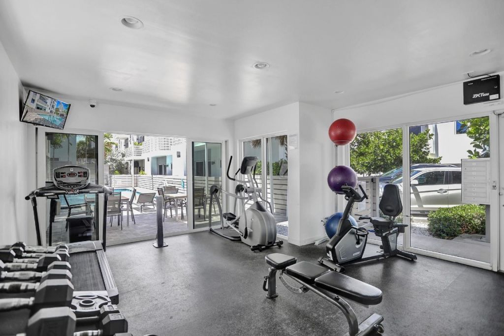 1371 N Ocean Boulevard, Pompano Beach, FL 33062 Photo