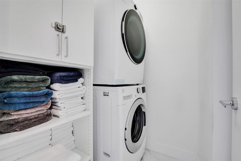 1371 N Ocean Boulevard, Pompano Beach, FL 33062 Photo