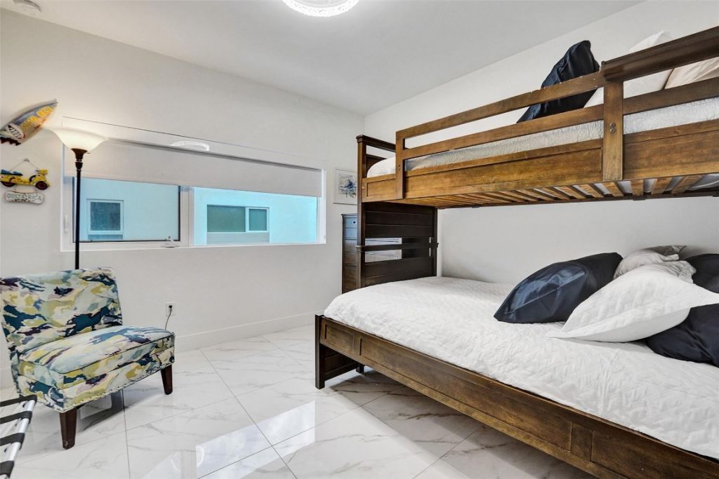 1371 N Ocean Boulevard, Pompano Beach, FL 33062 Photo