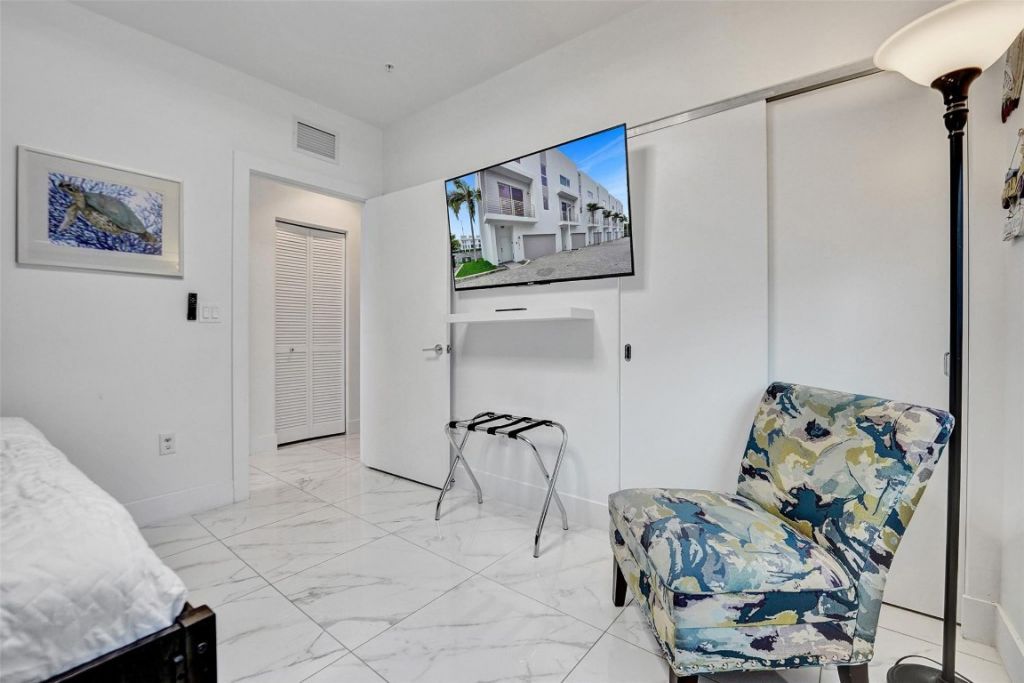 1371 N Ocean Boulevard, Pompano Beach, FL 33062 Photo