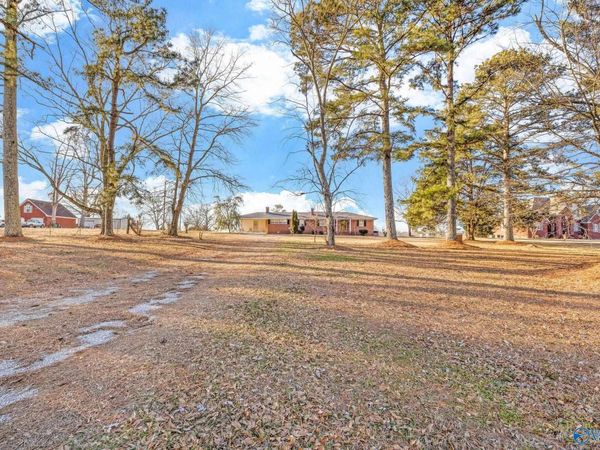 20835 Alabama Highway 33, Moulton, AL 35650