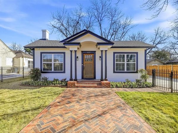 107 Sunset Drive, Cleburne, TX 76033