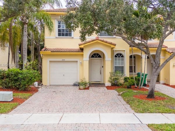 2540 SW 85th Ter, Unit 101, Miramar, FL 33025
