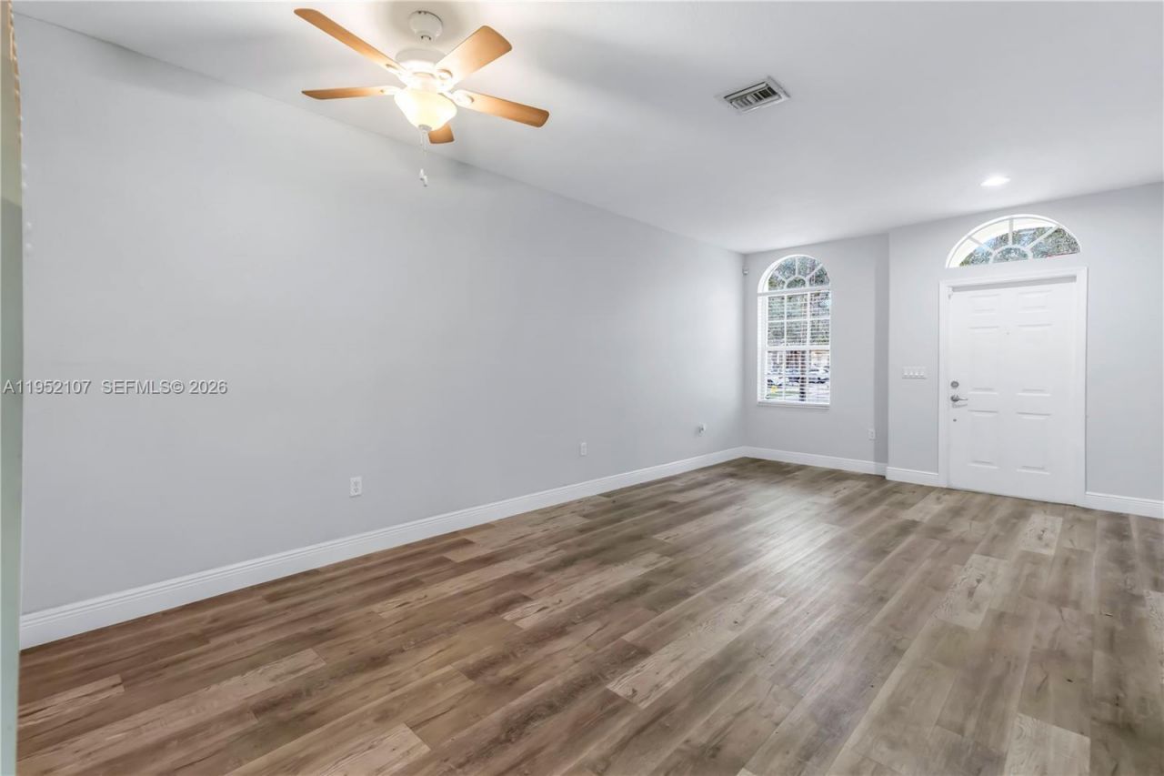 2540 SW 85th Ter, Unit 101, Miramar, FL 33025 Photo