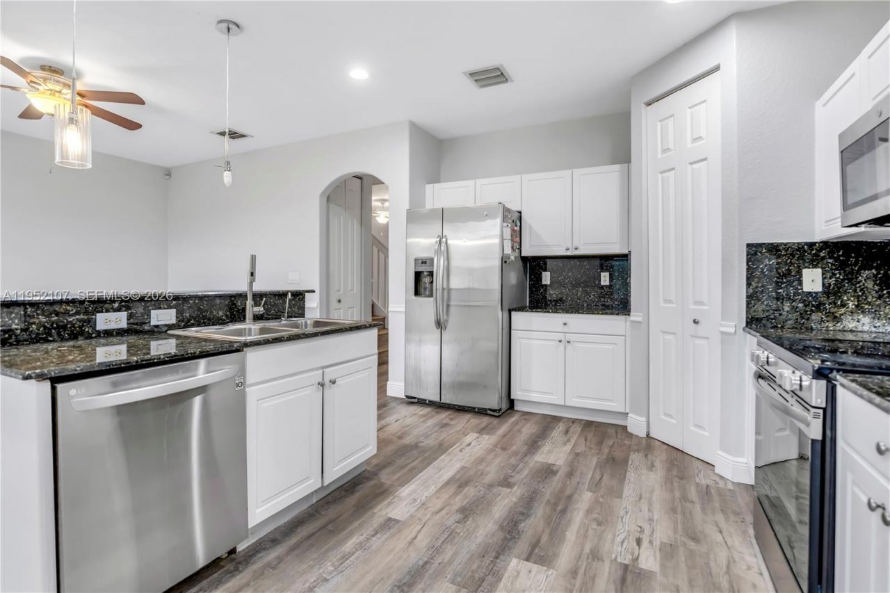 2540 SW 85th Ter, Unit 101, Miramar, FL 33025 Photo