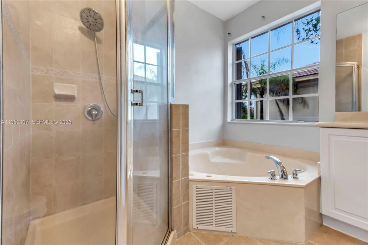 2540 SW 85th Ter, Unit 101, Miramar, FL 33025 Photo