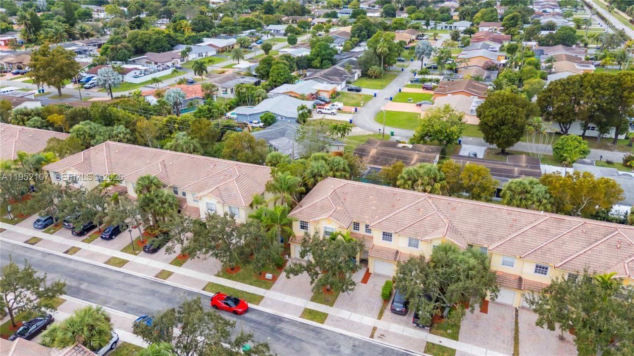 2540 SW 85th Ter, Unit 101, Miramar, FL 33025 Photo