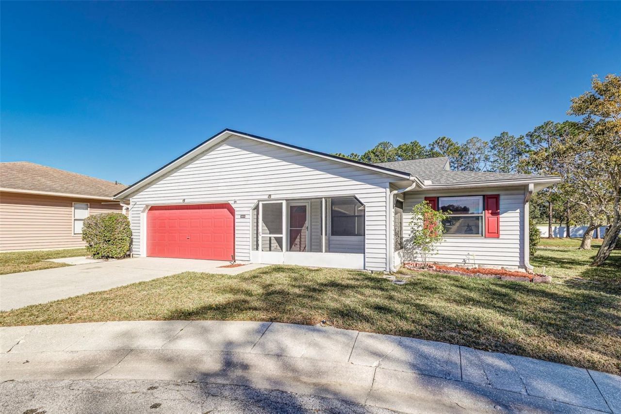 3203 Prairie Dunes Circle E, Lakeland, FL 33810 Main Photo