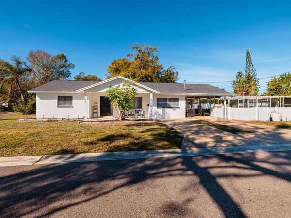 7200 7TH STREET N, ST PETERSBURG, FL 33702