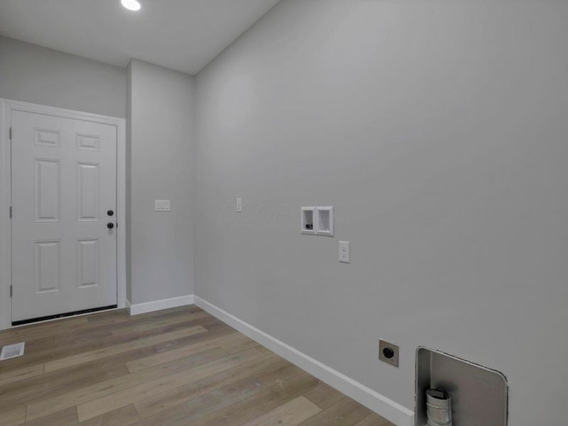 725 Trapp Lane, Hopewell, OH 43746 Photo 39